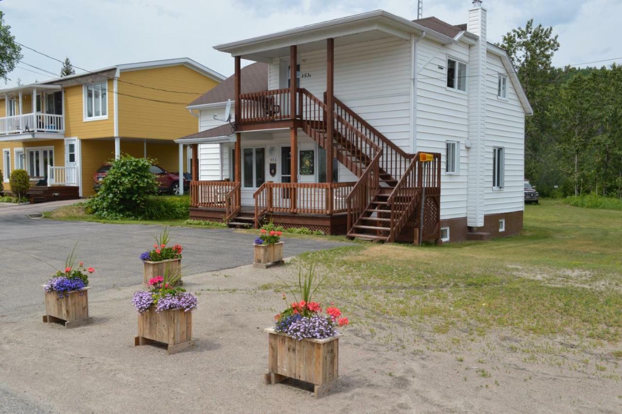 LʼAnse-Saint-Jean Maison L'Heritage المظهر الخارجي الصورة